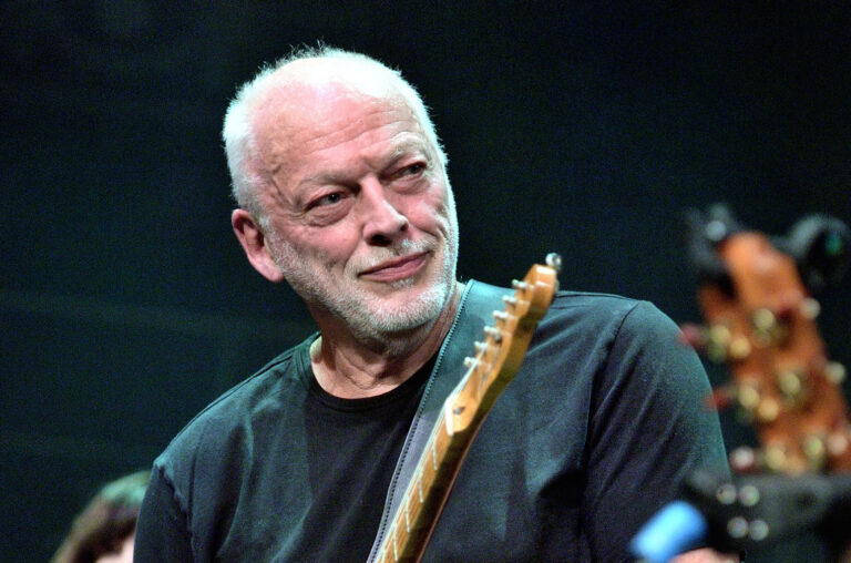 David-Gilmour-2019-billboard-1548